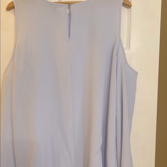 Vince Camuto Light Blue Top - Picture 7 of 8